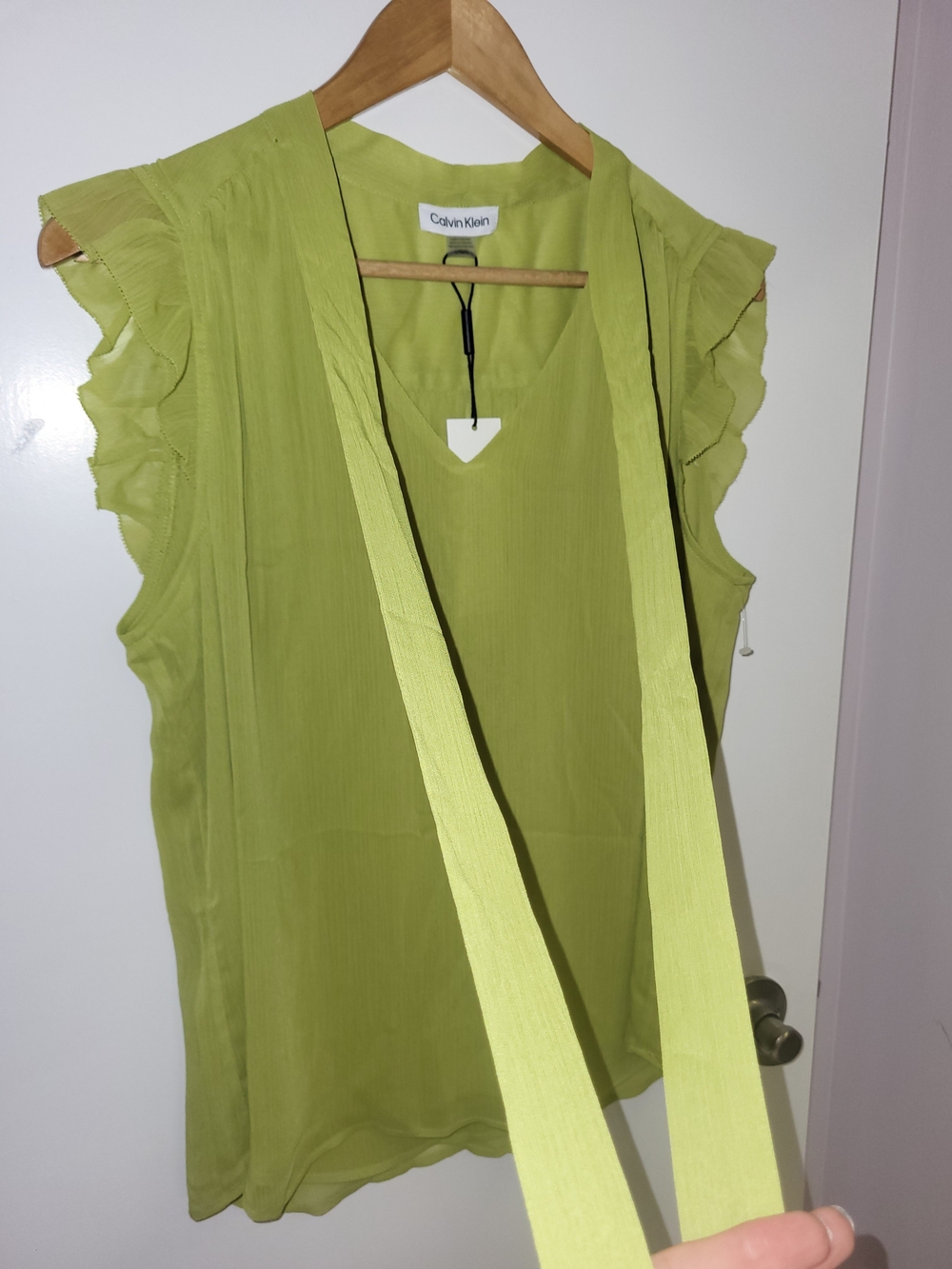 Calvin Klein Women’s Chartreuse Green Flutter Sleeve V-Neck Blouse - Picture 8 of 13